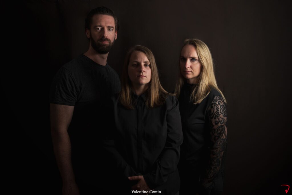 ASTREYANE - French alternative/post-metal/progressive trio explores "Terra Incognita" with new digital single. First album to be released in 2025.